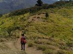 Pendaki-Bukit-Mongkrang.jpg