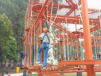 Pengunjung-nyobain-wahana-menantang-di-Rivera-Outbound-Edutainment.jpg
