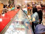 Pengunjungberburu-kuliner-khas-Jepang-Aeon-CitraRaya-Tangerang-Banten.jpg