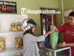 Penjualan-kerupuk-bawang-Indragiri-Hulu.jpg
