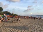 Pesona-Pantai-Seminyak-di-Kuta-Kabupaten-Badung-Bali-untuk-berburu-sunset.jpg