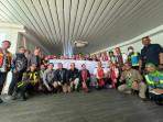 Pihak-Bandara-Internasional-Sultan-Hasanuddin-dan-kru-maskapai-Flyadeal.jpg