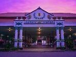 Pintu-Utama-Keraton-Yogyakarta.jpg