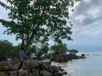 Potret-Pantai-Setumu-di-Dompak.jpg