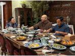 Prabowo-Subianto-mengunggah-foto-momen-buka-puasa.jpg