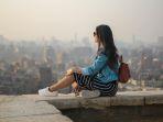 Rekomendasi-sepatu-nyaman-buat-wanita-traveling-jarak-jauh.jpg