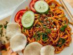 Sajian-mi-gomak-di-warung-Raja-Mie-Gomak-Samosir1.jpg