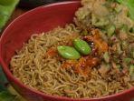 Sajian-mi-instan-kekinian-di-Kedai-MiKoRo-Jakarta1.jpg
