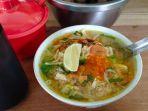 Seporsi-menu-soto-ayam-di-warung-Soto-Semarang-Pak-Wied.jpg