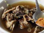 Sop-bebalung-khas-Lombok.jpg