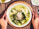 Soto-Ayam-Lamongan-Cak-Har-satu-tempat-makan-legendaris-di-Surabaya-Jawa-Timur.jpg