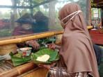 Suasana-Pasar-Bahulak.jpg
