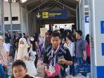 Suasana-Stasiun-Pasar-Turi-Surabaya.jpg
