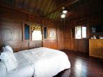 Suasana-kamar-di-Alam-Ngariung-Resort-Desa-Tamansari-Tamansari-Bogor-Jawa-Barat.jpg