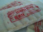Tahu-Tuna-Pak-Ran-pusat-oleh-oleh-di-Pacitan-buat-kamu-yang-mau-mencari-suvenir.jpg