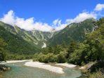 Taman-Nasional-Chubu-Sangaku-satu-taman-nasional-terbaik-di-Jepang1.jpg
