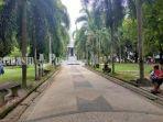 Taman-Putri-Junjung-Buih-tempat-wisata-di-Amuntai-Tengah-Hulu-Sungai-Utara-Kalimantan-Selatan.jpg