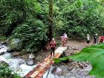Trekking-Curug-Lawe-Benowo-Kalisidi.jpg