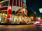 Tunjungan-Romansa-satu-tempat-ngabuburit-terbaik-di-Surabaya-Jawa-Timur.jpg
