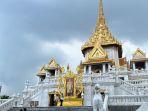 Wat-Traimit-satu-tempat-wisata-populer-di-Bangkok-Thailand.jpg