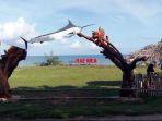Wisata-Pantai-Raemea.jpg