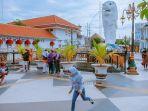 Wisatawan-liburan-ke-Pahlawan-Street-Center-Kota-Madiun-Jawa-Timur.jpg