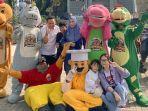 Wisatawan-sedang-liburan-akhir-pekan-di-Papa-Dino-Bandung-Jawa-Barat.jpg