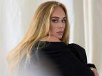 adele-dalam-single-terbarunya-easy-on-me.jpg