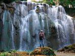 air-terjun-kandawundawuna-buton.jpg