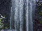 air-terjun-leang-paniki-di-kabupaten-gowa.jpg