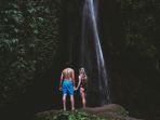 air-terjun-leke-leke-satu-tempat-wisata-hits-di-tabanan-bali.jpg