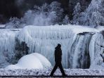 air-terjun-niagara_20180108_141638.jpg