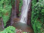 air-terjun-putuk-truno-prigen.jpg