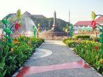 alun-alun-tugu-malang.jpg
