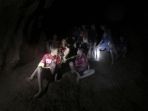anak-anak-yang-berhasil-diselamatkan-setelah-terjebak-dalam-gua_20180723_142925.jpg