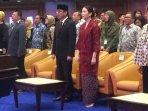 angela-tanoesoedibjo-di-kantor-kemenpar.jpg