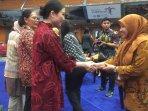 angela-tanoesoedibjo-di-kemenpar.jpg