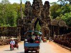 angkor-thom-kamboja.jpg