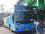 angkutan-bus-damri-tujuan-bandara-internasional-soekarno-hatta.jpg