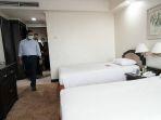 anies-baswedan-mengunjungi-hotel-grand-cempaka-business.jpg