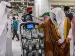 arab-saudi-menggunakan-robot.jpg