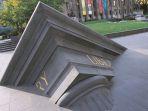 architectural-fragment-dekat-state-library-of-victoria.jpg