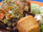 ayam-sambal-pecak-masto-22-bekasi.jpg