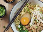 bakmi-zhou-jakarta.jpg