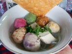 bakso-campur-buah-di-warung-bakso-madara-denpasar.jpg