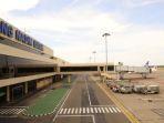 bandara-internasional-hang-nadim-batam-kepulauan-riau.jpg