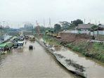 banjir-di-tol-cikampek.jpg