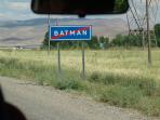 Traveling Turki - Kota Ini Namanya Batman, Apa Hubungannya Sama Superhero Ya?