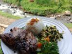 bebek-tepi-sawah_20180417_101507.jpg