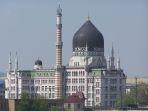 bekas-gedung-pabrik-rokok-yenidze-di-dresden-jerman.jpg